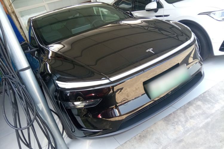 Used Tesla Model Y 2026 Rear-Drive Model
