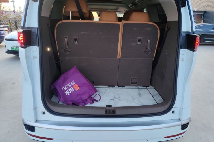 Used Denza D9 2022 DM-i 970 Four-Wheel Drive Flagship Model