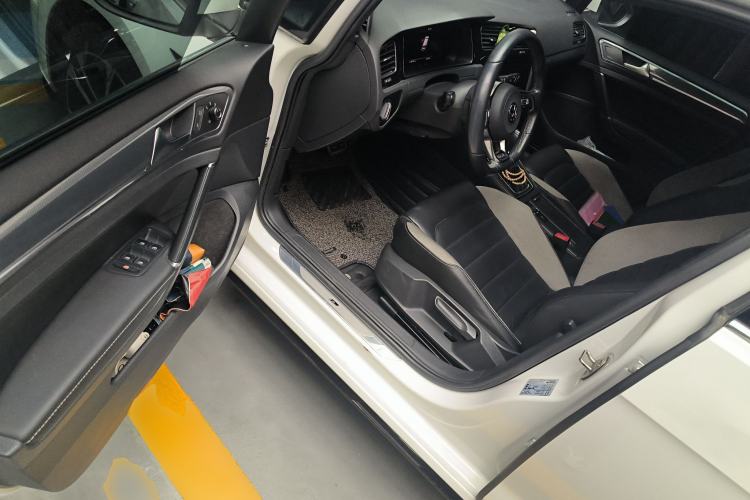 Used Volkswagen Golf 2019 280TSI DSG R-Line China VI Standard
