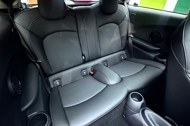 Used MINI MINI 2021 1.5T COOPER Classic Edition