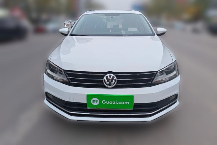 Used Volkswagen Sagitar 2015 230TSI Automatic Comfort Version