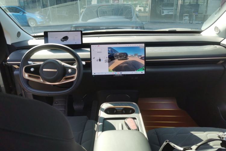 Used EXEED Star Era ET 2024 Range-Extended 200 Pro+ Center Console