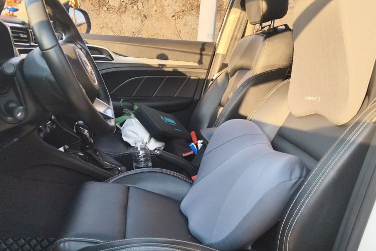 Used MG ZS 2018 1.5L Automatic Luxury Edition China V Standard