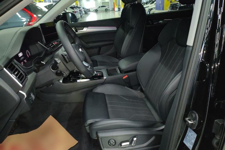 Used Audi Q5L 2025 quattro 45th Anniversary Edition 40 TFSI Sporty and Dynamic Model
