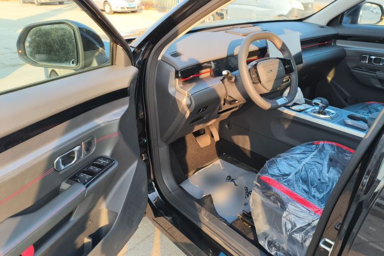 Used JETOUR Dashing 2025 1.5T DCT Beyond Edition
