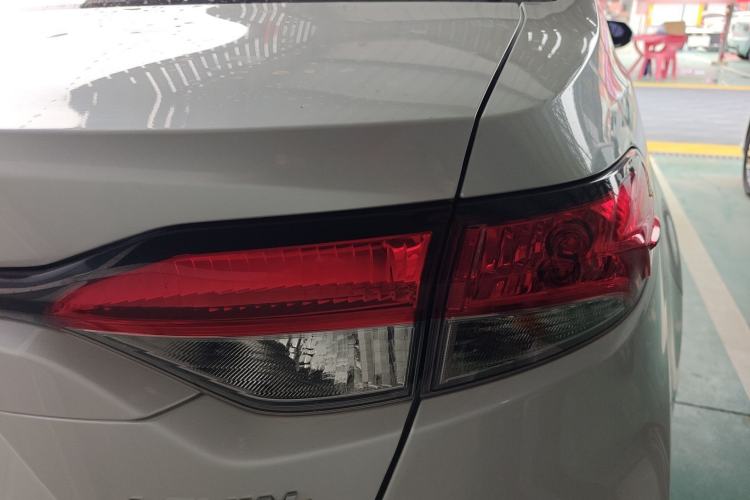 Used Toyota Levin 2021 185T CVT Luxury Edition Right Rear Taillight