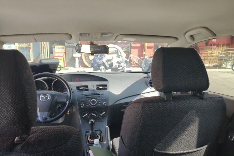 Used Mazda 3 2012 Hatchback 1.6L Manual Comfort Model