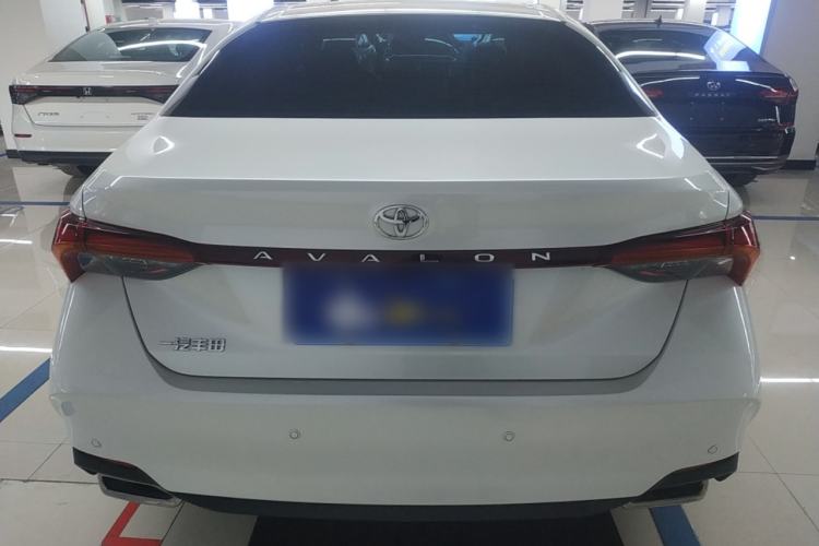 Used Toyota Avalon 2019 2.0L Ambition Edition China VI