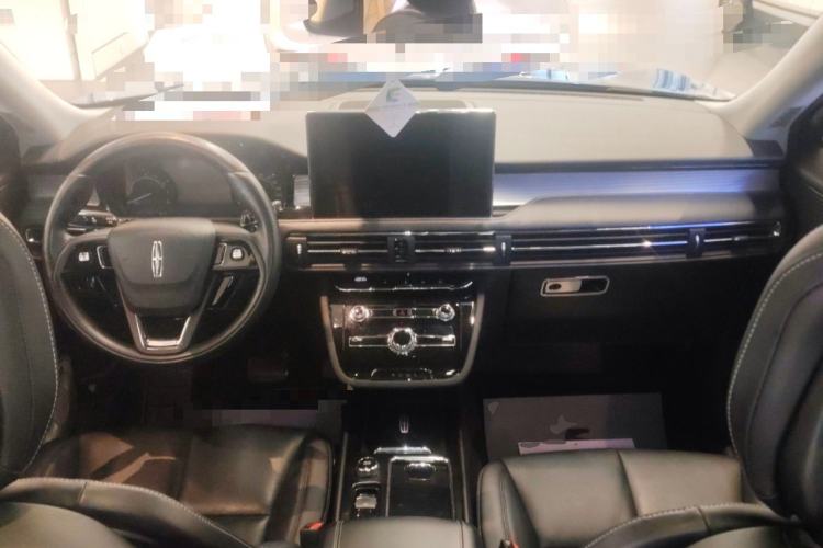 Used Lincoln Corsair 2020 2.0T Two-Wheel Drive Luxury Edition Center Console