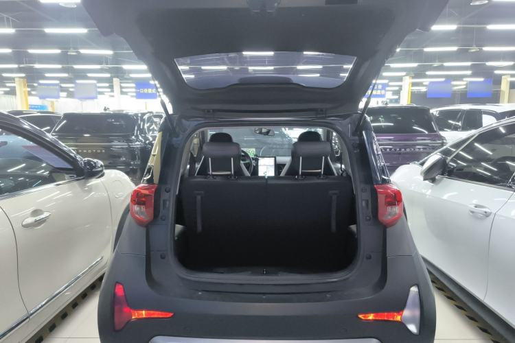 Used Chery Little Ant 2023 251km True Love Edition Lithium Iron Phosphate Trunk