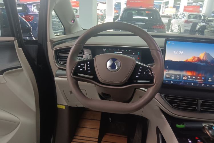 Used Denza D9 2022 DM-i 970 Four-Wheel Drive Flagship Model