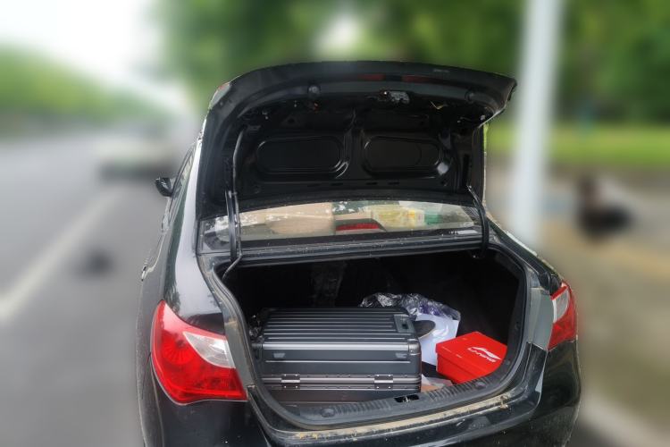 Used Hyundai Celesta 2011 1.6L Manual Comfort Edition
