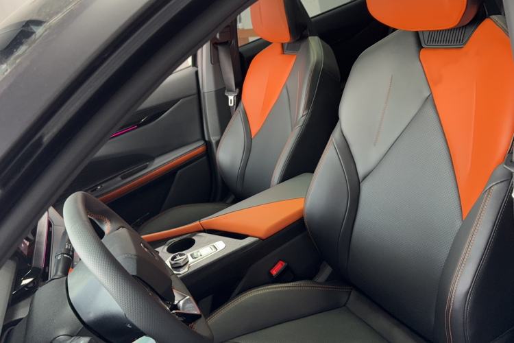 Used CHANGAN UNI-V iDD 2023 ZhiDian iDD 1.5T 113km ZhiKu Model
