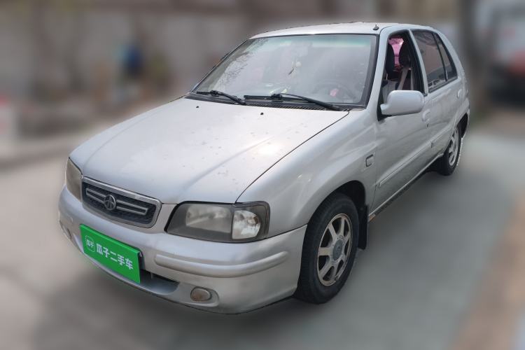 Used FAW Xiali 2011 A+ 1.0L Hatchback