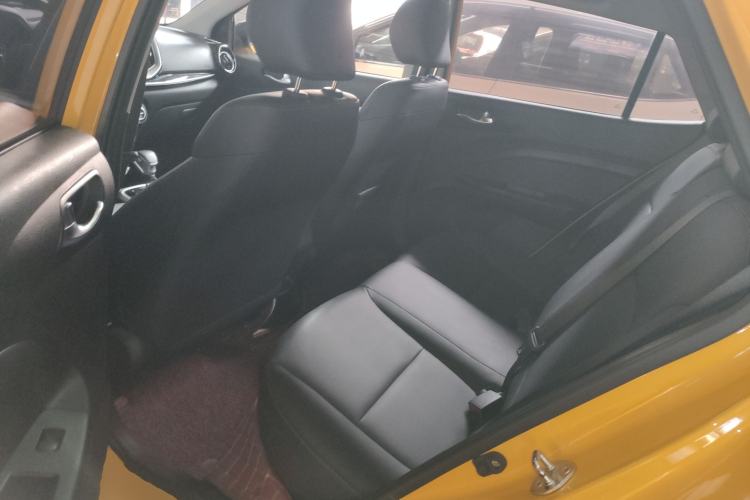 Used Kia kx1 Stonic 2019 1.4L Automatic Fun Edition China VI