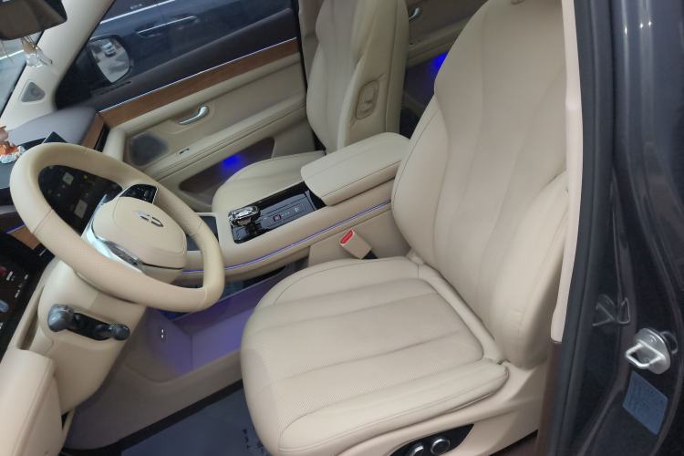 Used Hima AITO M7 2024 1.5T Intelligent Driving 4WD Max Edition 5 Seats
