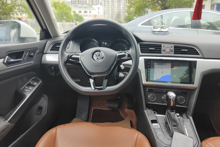 Used Volkswagen Lamando 2017 230TSI DSG Fashion Edition Steering Wheel