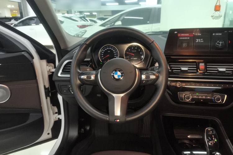 Used BMW 1 Series 2023 120i M Sport Night Edition Steering Wheel