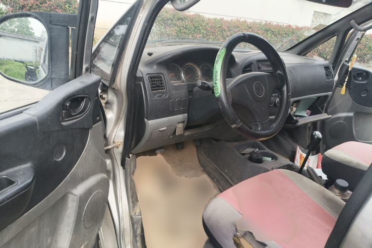 Used FORTHING Lingzhi 2012 Commercial Version 1.6L Utility Model Driver Seat