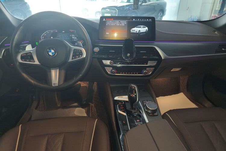 Used BMW 5 Series 2022 Restyled 530Li Leading Edition M Sport Package
