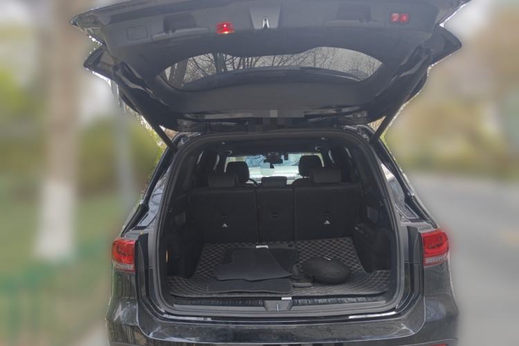 Used Mercedes-Benz GLB AMG 2022 AMG GLB 35 4MATIC Trunk