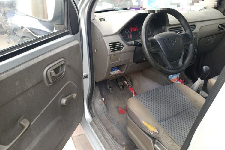 Used Wuling Zhiguang V 2017 1.2L Base Version LMH
