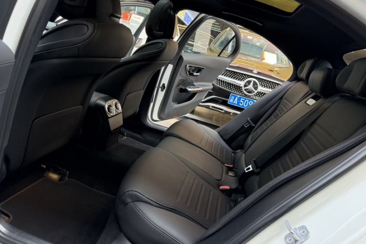 Used Mercedes-Benz C-Class 2024 Restyled C 260 L Sport Edition Interior 6