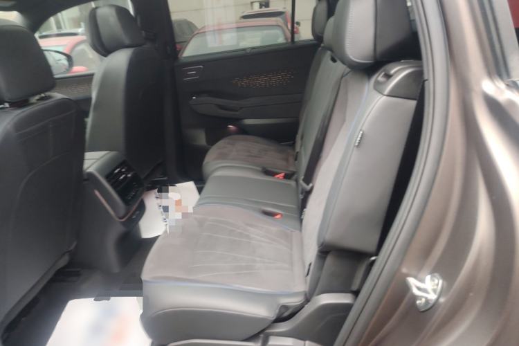 Used Volkswagen Teramont 2025 Tiguan Pro 450TSI Four-Wheel Drive Summit Edition Left Rear Seat