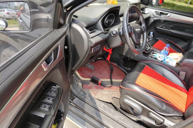 Used Haval M6 2021 PLUS 1.5T DCT Luxury Smart Connectivity Model Driver Seat