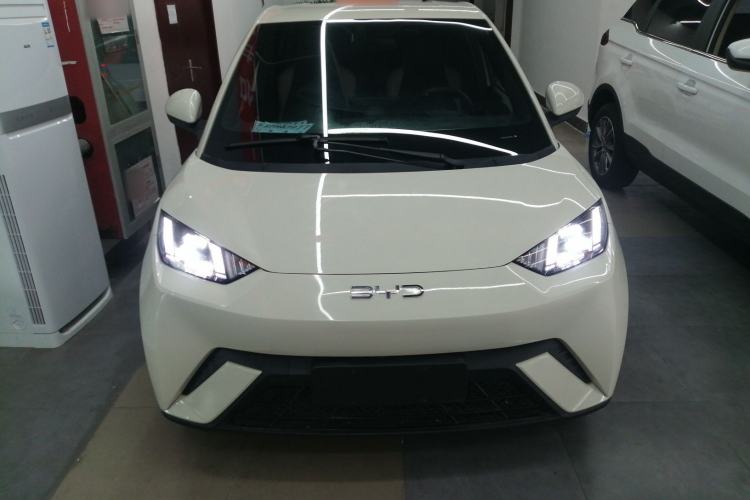 Used BYD Seagull 2025 305 km Free Version
