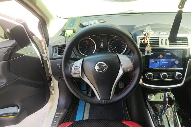 Used Nissan Tiida 2019 1.6L CVT Smart Drive Version China VI Standard Steering Wheel