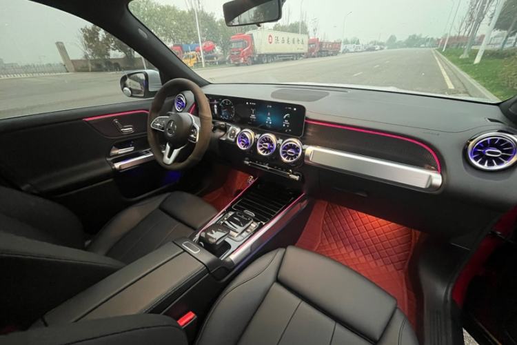 Used Mercedes-Benz GLB 2020 Updated GLB 200 Dynamic Edition Interior 9