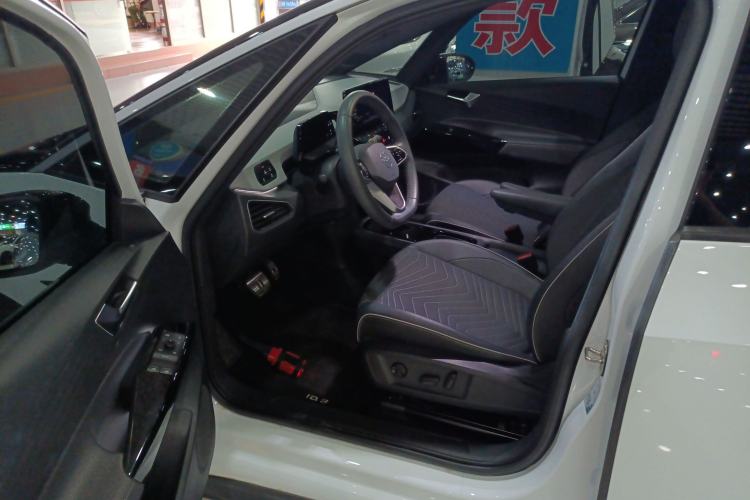 Used Volkswagen ID.3 2023 Pure Smart Edition