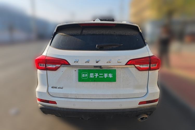 Used Haval M6 2019 1.5T DCT Two-Wheel Drive Elite Version China VI Standard Rear