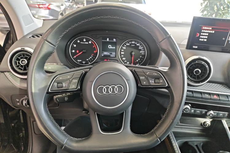 Used Audi Q2L 2023 35TFSI Fashion Dynamic Model
