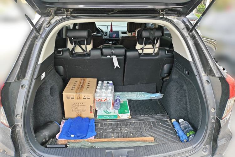 Used Honda Vezel 2020 1.5L CVT Pioneer Edition
