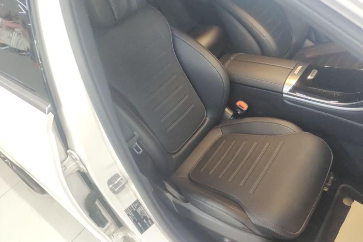 Used Mercedes-Benz C-Class 2025 Facelift C 260 L Sport Edition
