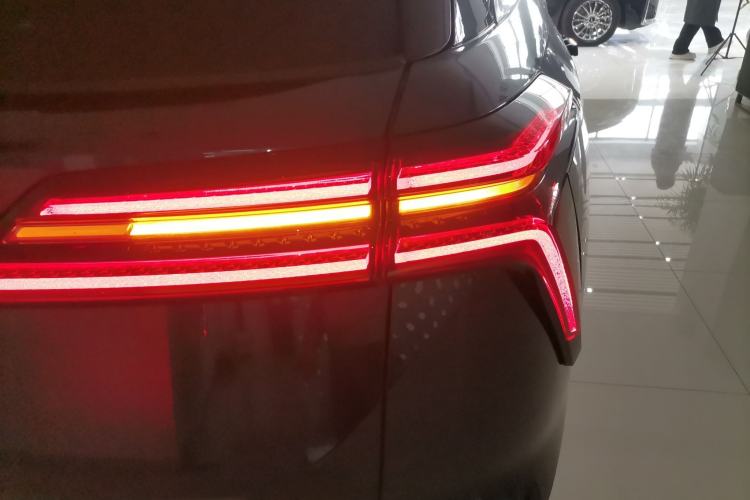 Used Wey Lanshan 2025 Four-Wheel Drive Max Exterior 3