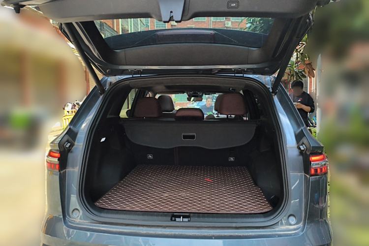 Used Geely Auto Monjaro L 2021 2.0TD DCT EVO Two-Wheel Drive Prestige Version Trunk