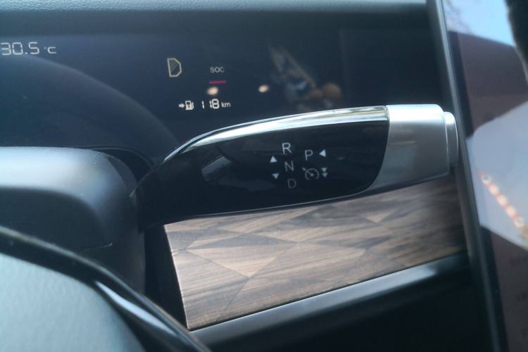 Used NETA S 2022 Pure Electric 715 km Range Rear-Wheel Drive Mid-Range Version