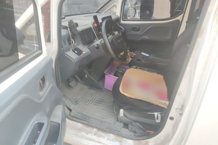 Used Yufeng Gold Warehouse 2025 Model Bus Version with Slow Charger
