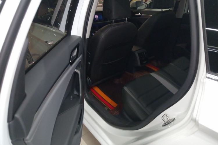 Used Volkswagen Sagitar 2022 280TSI DSG Flyover Edition
