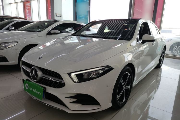 Used Mercedes-Benz A-Class 2022 Revised Version A 200 L Sport Sedan Fashionable Style