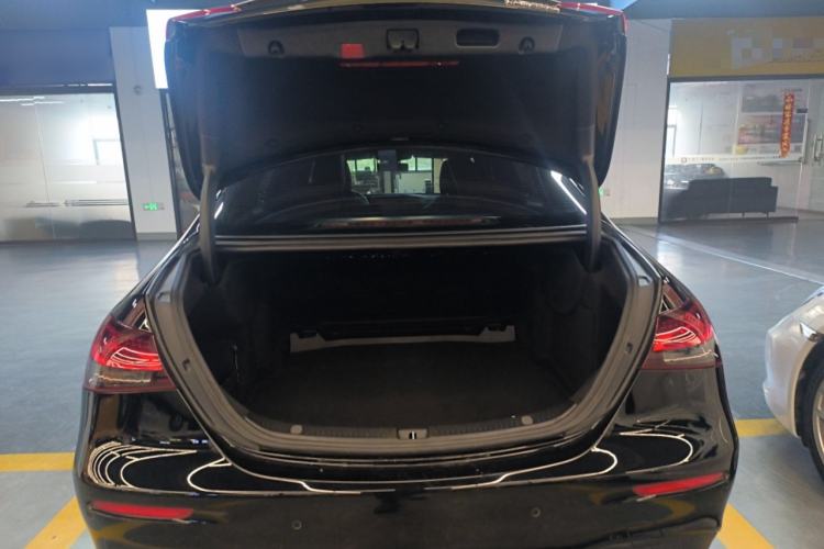 Used Mercedes-Benz E-Class 2021 Facelift E 260 L Sport Edition