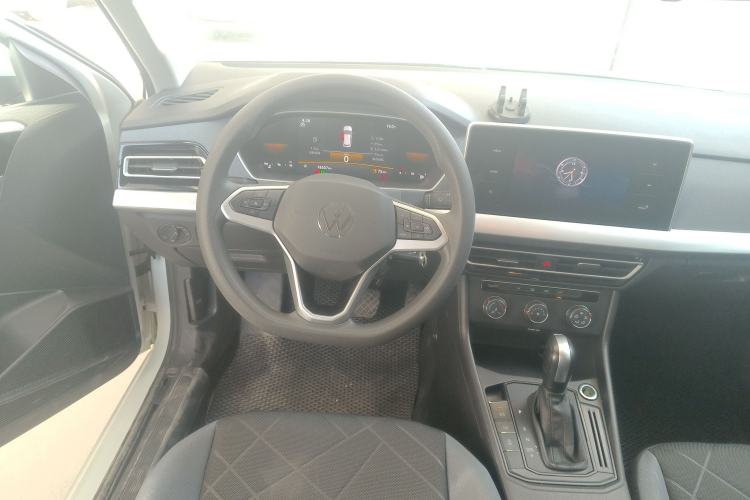 Used Volkswagen Lavida 2023 1.5L Automatic De Yi Edition Steering Wheel