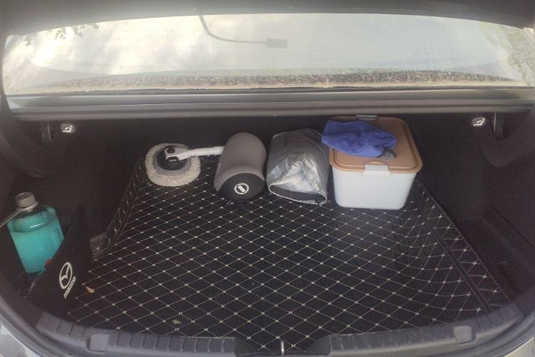 Used Mazda 3 Axela 2020 1.5L Manual ZhiMei Edition Trunk