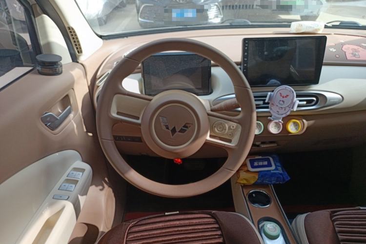 Used Wuling Hongguang MINIEV 2025 Four-Door Version Advanced Edition
