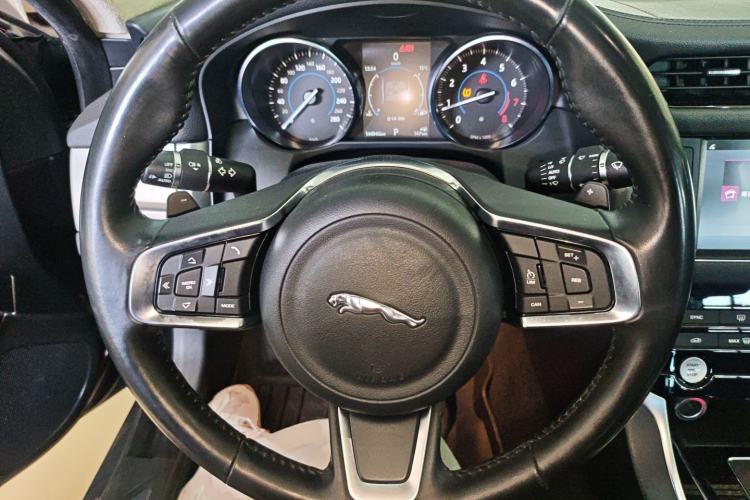 Used Jaguar XFL 2018 XFL 2.0T 200PS Luxury Edition
