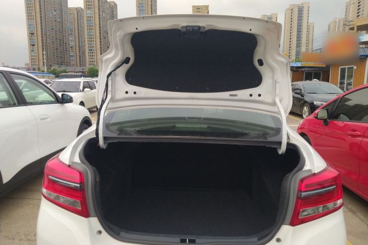 Used Toyota YARiS L Zhi Xiang 2018 1.5E CVT Champion Limited Edition Trunk