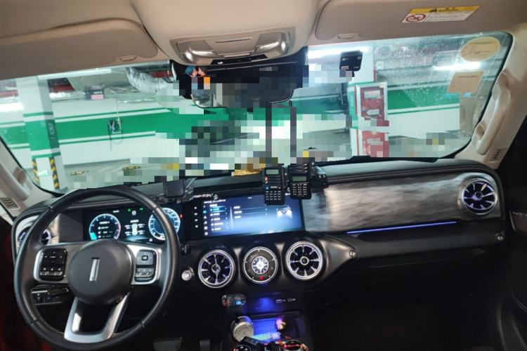 Used Tank 300 2021 Off-Road Edition 2.0T Conqueror Center Console